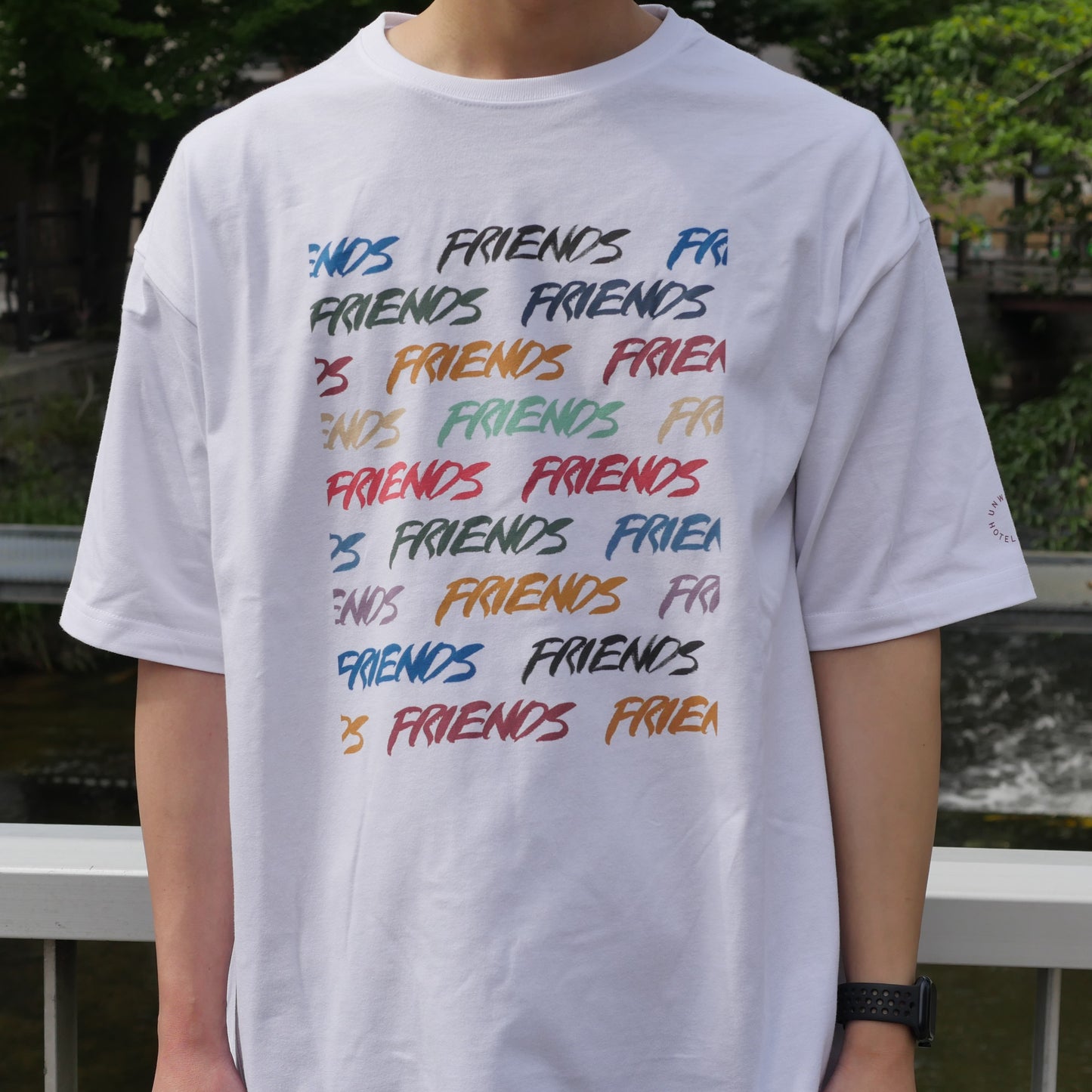 UNWIND SAPPORO×Lee Izumida コラボTシャツ「FRENDS」