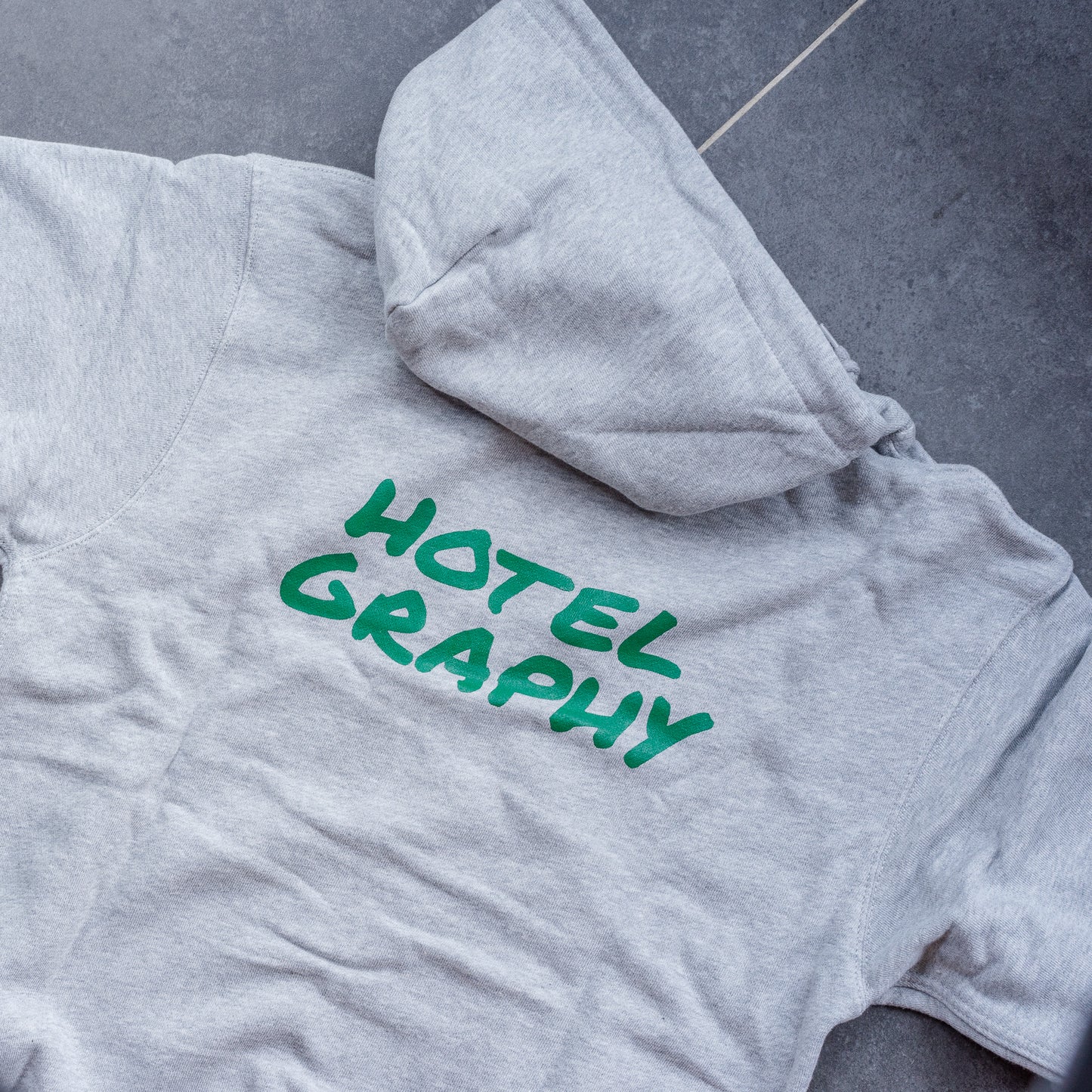 HOTEL GRAPHY パーカー