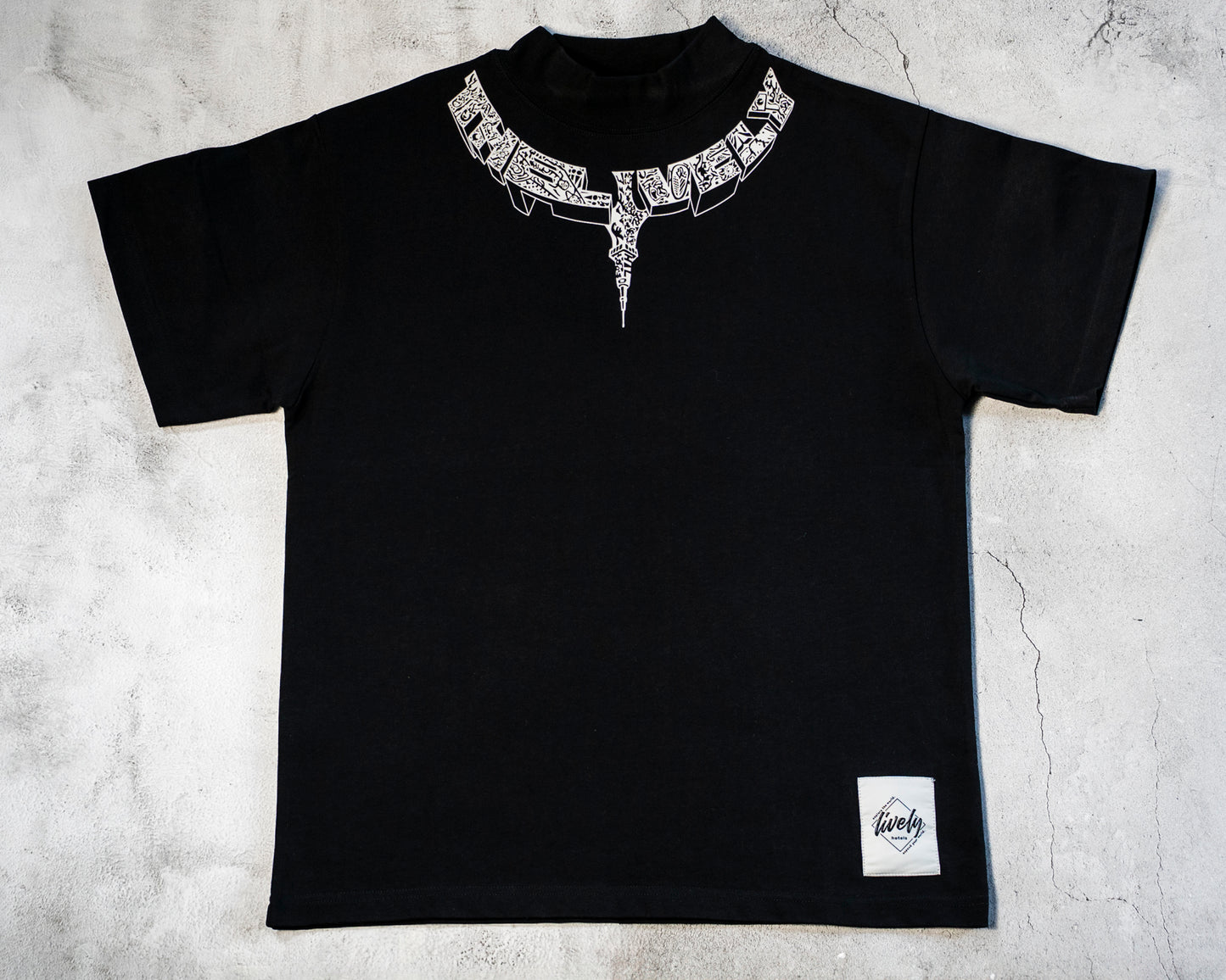 THE LIVELY 東京麻布十番 オリジナルTシャツ